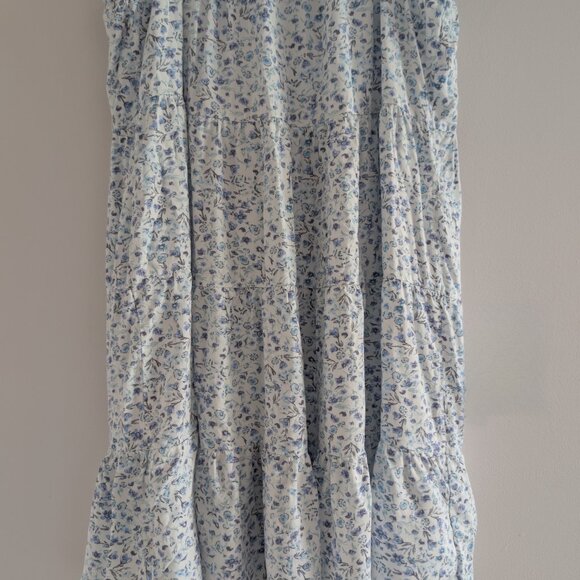 3/$30 Tiered floral sundress - Picture 3 of 8